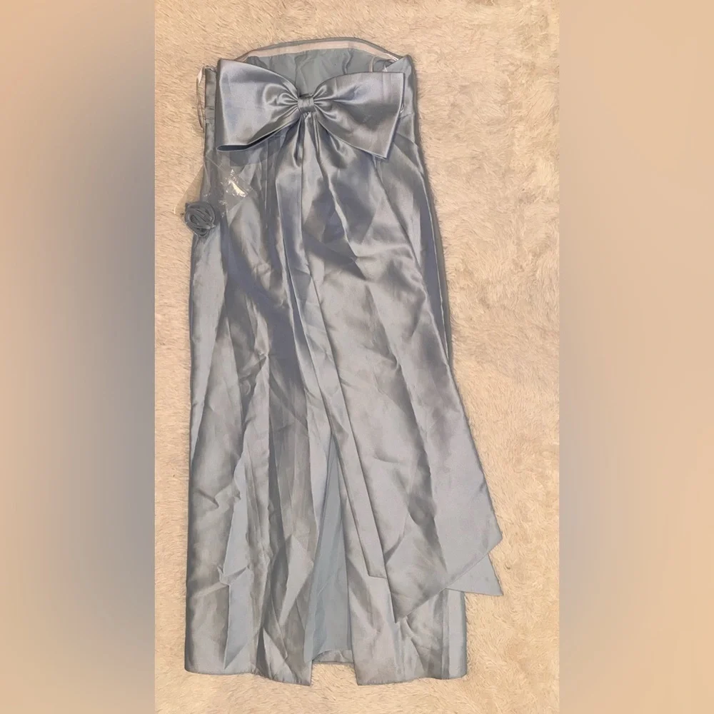 NWOT Alfred Sung MIST Strapless Bow Back Satin Column Gown Sz 16 $289 D856 - Picture 5 of 7